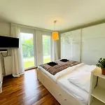 아파트 View 2 Bedroom Apartment, Terrace, Private Access