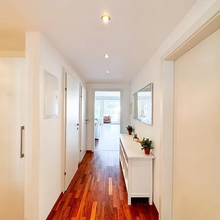 View 2 Bedroom Apartment, Terrace, Private Access アパート フェルデン・アム・ヴェルターゼー