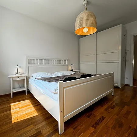 2-schlafzimmer Apartment, Terrasse, Seezugang Appartement *