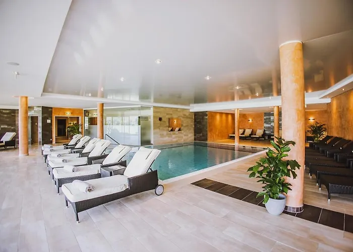 דירה 2 Bedroom Apartment, Terrace, Private Access